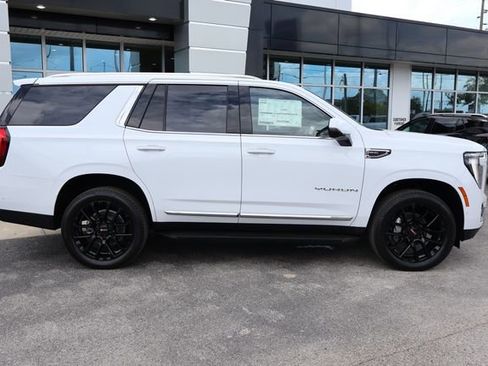 New 2026 GMC Yukon Elevation image 11