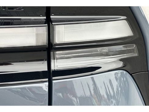 New 2026 Toyota Prius XSE Premium image 30