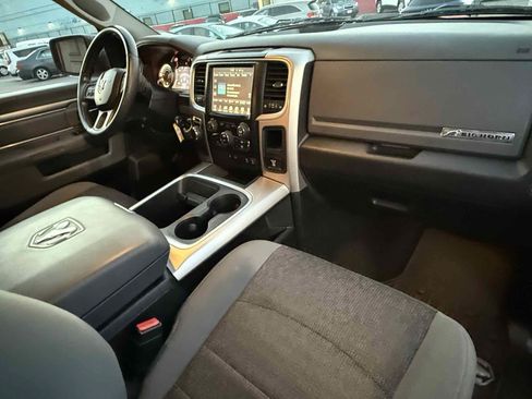 Used 2017 RAM 1500 Big Horn RWD image 90