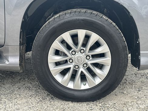 Used 2021 Lexus GX 460 Premium w/ Premium Package image 12