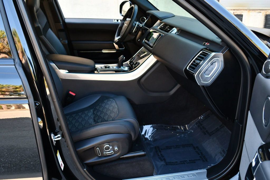 Used 2022 Land Rover Range Rover Sport SVR AWD/4WD image 22