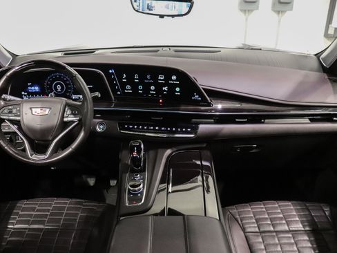 Used 2023 Cadillac Escalade Sport Platinum w/ LPO, ONYX Package AWD/4WD image 26