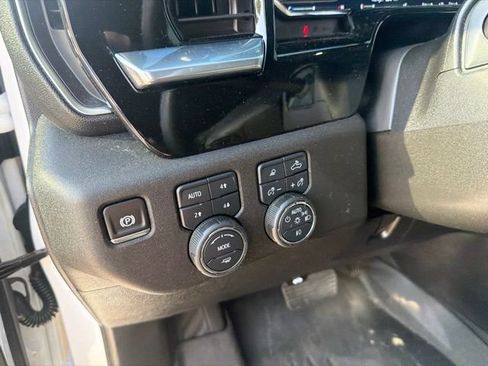 Used 2025 Chevrolet Silverado 2500 LT w/ Z71 Chrome Sport Edition AWD/4WD image 41