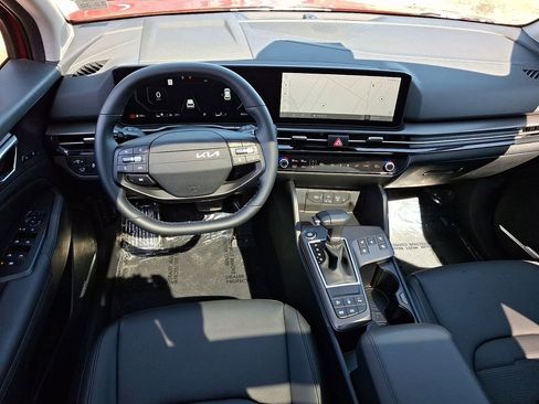 Certified 2026 Kia Sportage SX image 11