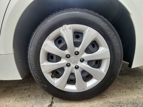 Used 2023 Toyota Corolla LE image 10