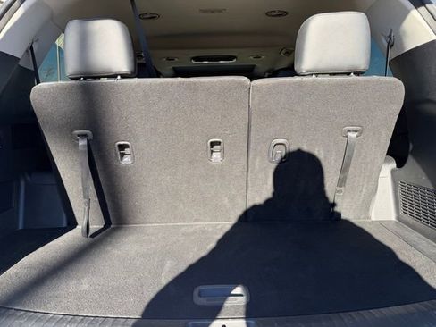 Used 2024 Kia Telluride S w/ S Sunroof Package image 25