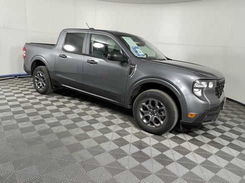Used 2026 Ford Maverick XLT w/ 4K Tow Package AWD/4WD image 7