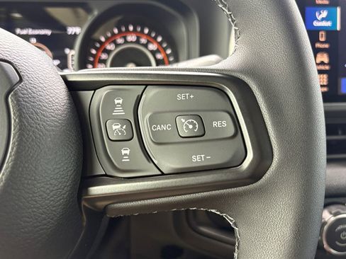 New 2026 Jeep Gladiator Willys image 12