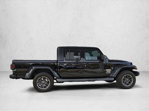 Used 2021 Jeep Gladiator Overland image 4