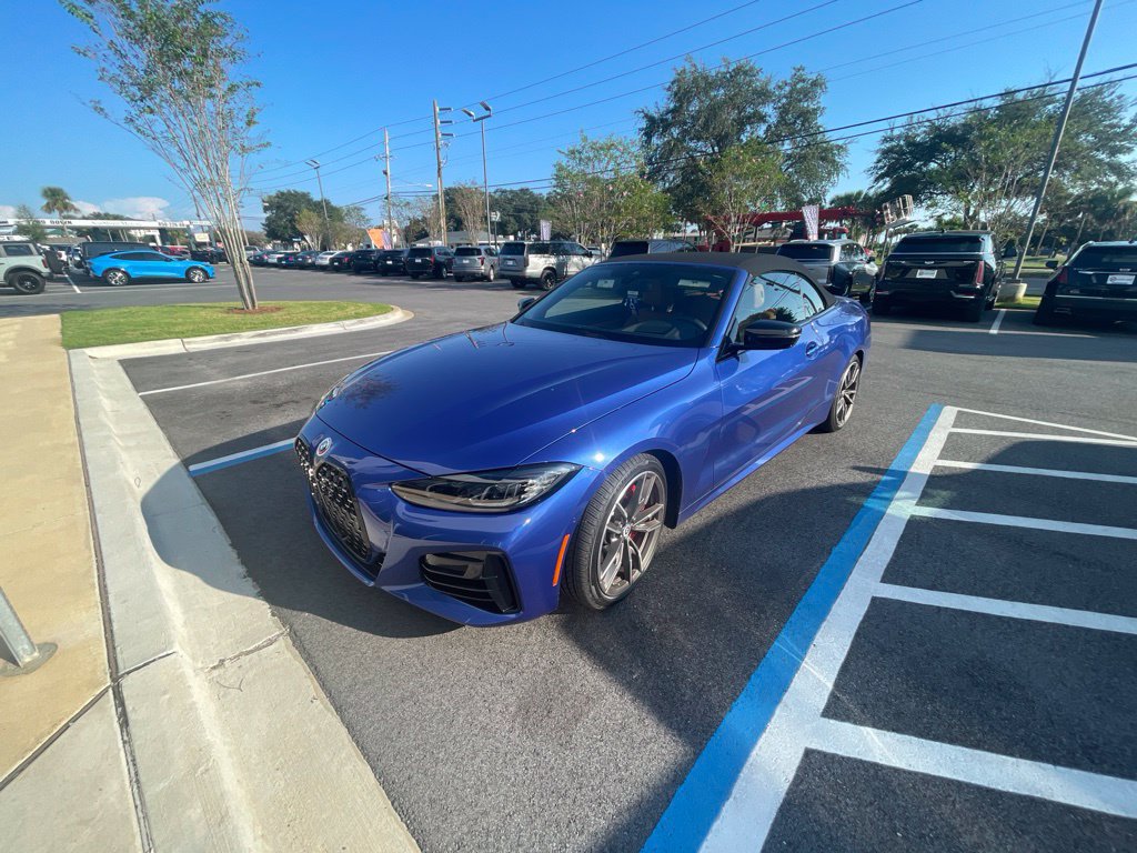 Used 2023 BMW M440i Convertible w/ Premium Package RWD image 1