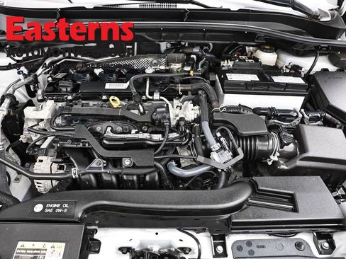 Used 2024 Toyota Corolla Cross L AWD/4WD image 7