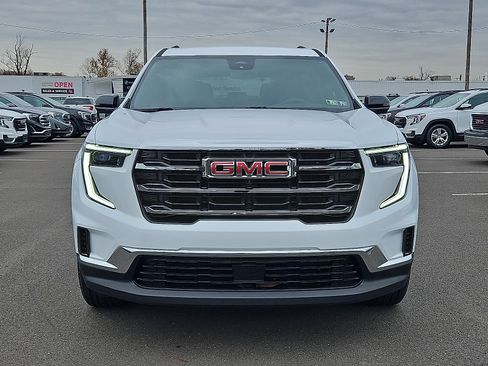 Certified 2025 GMC Acadia Elevation image 2