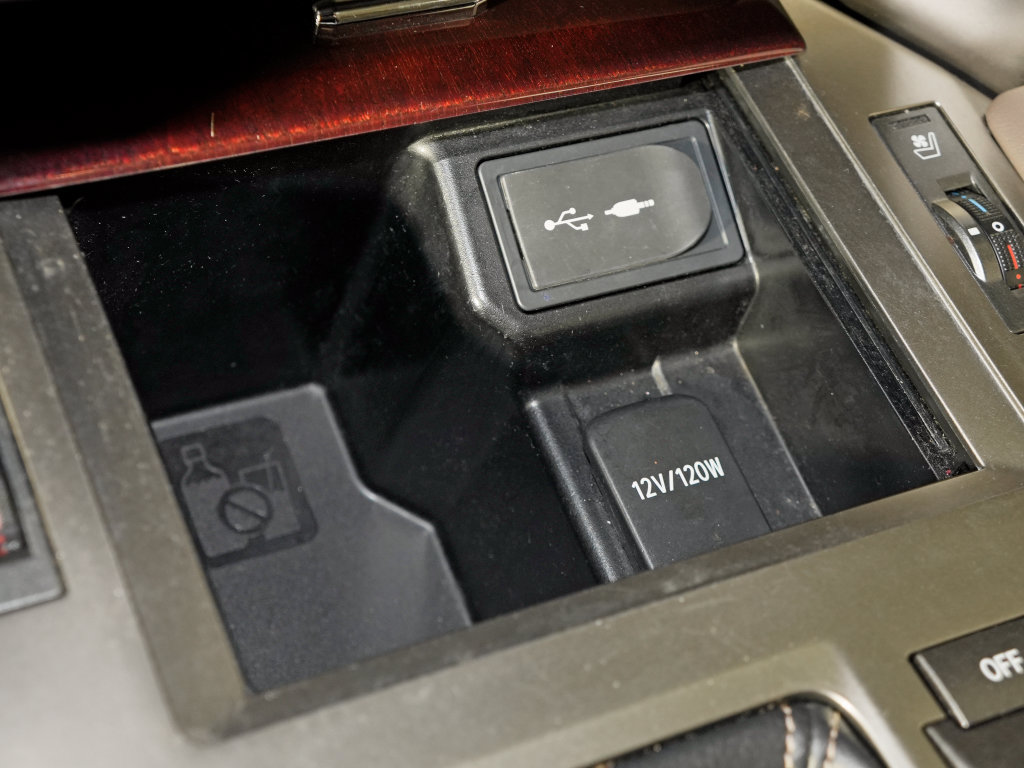 Used 2019 Lexus GX 460 Luxury AWD/4WD image 32