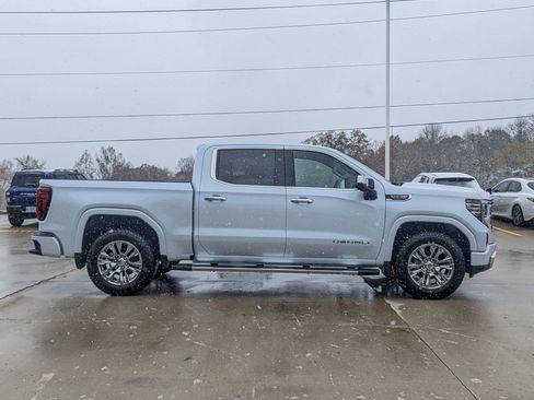 New 2026 GMC Sierra 1500 Denali w/ Technology Package image 6