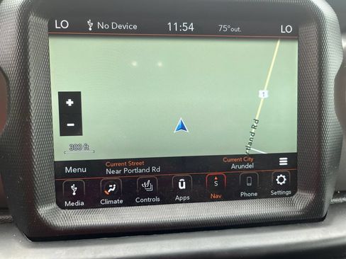 Used 2022 Jeep Wrangler Unlimited Rubicon 4xe w/ Cold Weather Group AWD/4WD image 19