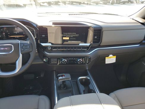New 2026 GMC Sierra 1500 SLT w/ SLT Premium Plus Package AWD/4WD image 16