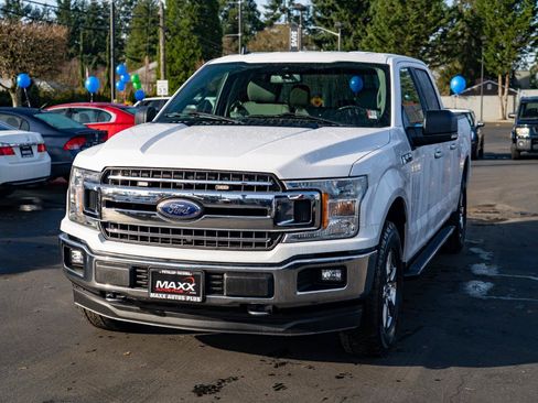 Used 2020 Ford F150 XLT w/ Equipment Group 302A Luxury AWD/4WD image 4