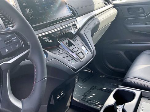 Certified 2026 Honda Odyssey Sport-L image 15