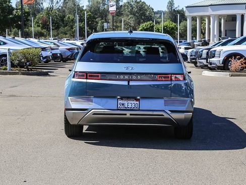 Certified 2024 Hyundai Ioniq 5 Limited RWD image 4