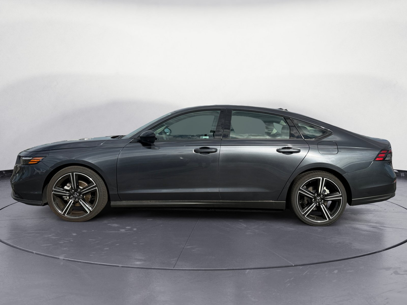 Used 2026 Honda Accord SE image 3