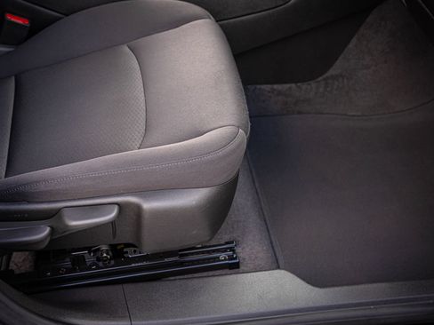 Used 2024 Chevrolet Malibu LT w/ Midnight Edition FWD image 28