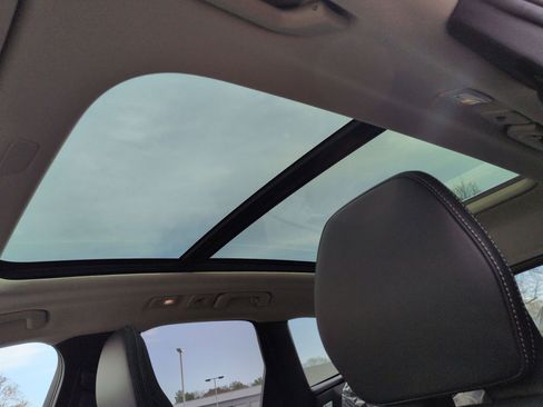 New 2026 Volvo XC60 B5 Ultra w/ Protection Package Premier image 9