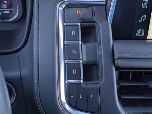 Used 2023 Chevrolet Tahoe LT w/ Luxury Package image 27