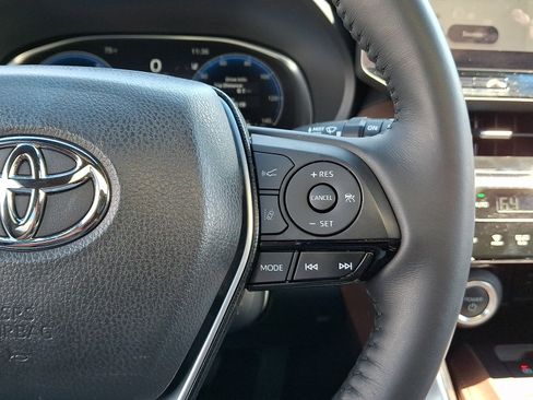 Used 2023 Toyota Venza Limited AWD/4WD image 23