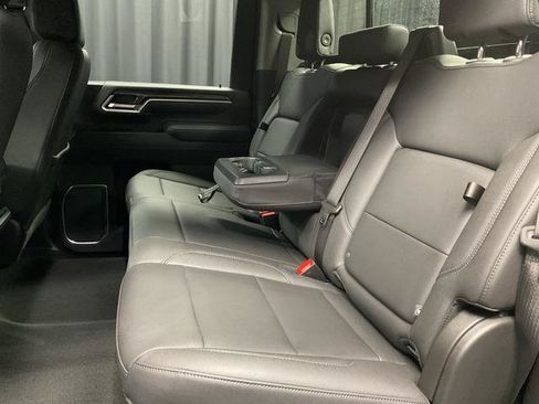 Used 2026 Chevrolet Silverado 2500 LTZ w/ LTZ Convenience Package AWD/4WD image 10