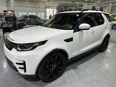 Used 2018 Land Rover Discovery HSE AWD/4WD image 1