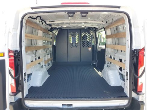 Certified 2025 Ford Transit 250 Low Roof w/ Exterior Upgrade Package RWD image 8