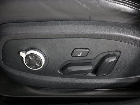 Used 2019 Audi S4 Premium Plus w/ Premium Plus Package image 25