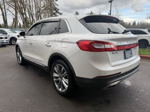 Used 2018 Lincoln MKX Reserve w/ Driver Assistance Package image 12
