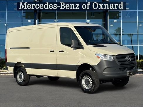 Used 2026 Mercedes-Benz Sprinter 2500 image 1
