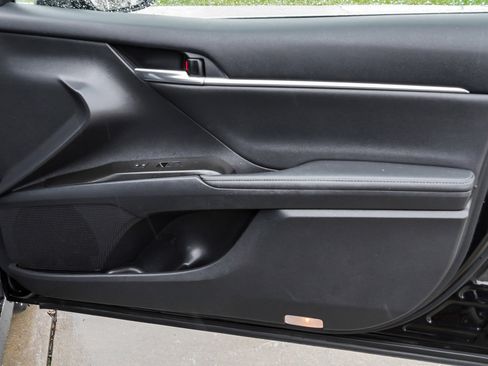 Certified 2021 Toyota Camry XLE AWD/4WD image 26