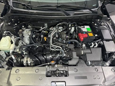 Used 2022 Nissan Altima 2.5 S image 2