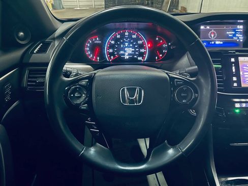 Used 2016 Honda Accord EX-L image 23