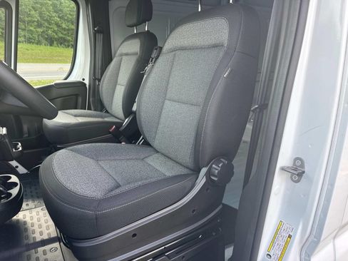 New 2026 RAM ProMaster 1500 w/ Convenience Group FWD image 27