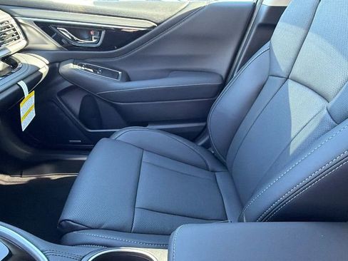 New 2025 Subaru Outback Limited image 23