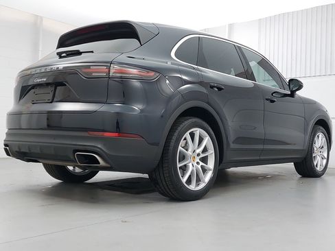 Used 2019 Porsche Cayenne image 7