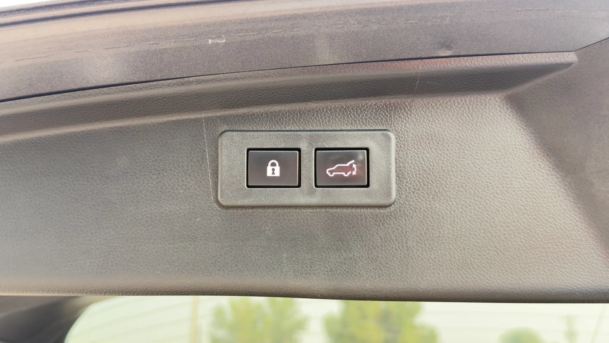 Used 2024 Subaru Outback Premium AWD/4WD image 20