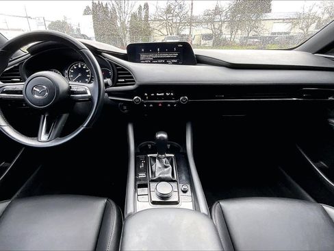 Used 2020 MAZDA MAZDA3 Preferred image 16