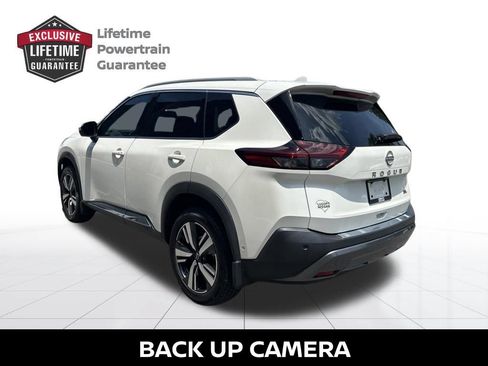 Certified 2023 Nissan Rogue SL w/ SL Premium Package FWD image 4