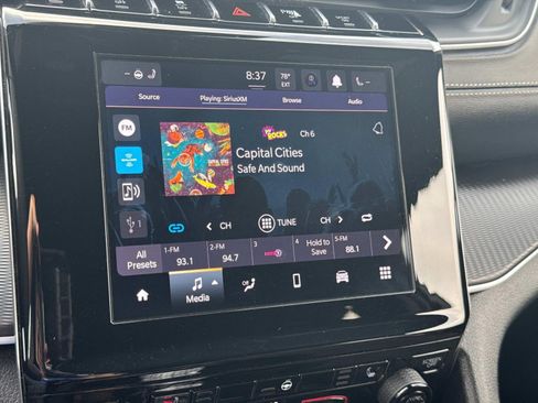 Used 2023 Jeep Grand Cherokee L Laredo image 35