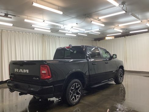 Used 2025 RAM 1500 Laramie w/ Sport Appearance Package AWD/4WD image 5