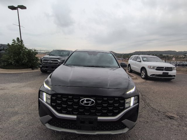 Used 2021 Hyundai Santa Fe SE AWD/4WD image 2
