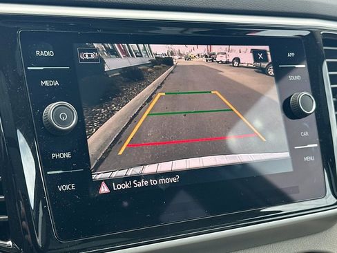 Used 2023 Volkswagen Atlas SE w/ Panoramic Sunroof Package image 20