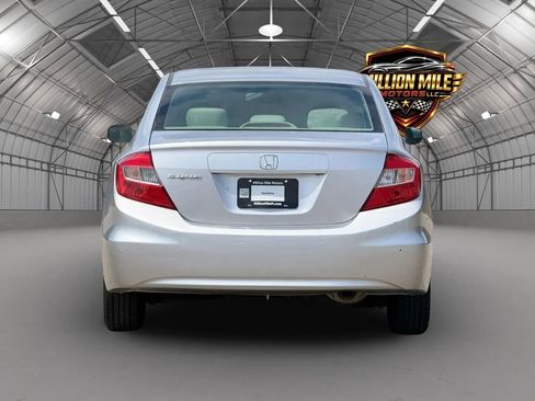 Used 2012 Honda Civic LX image 4