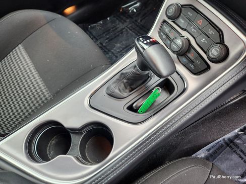 Used 2022 Dodge Challenger GT w/ Blacktop Package image 38