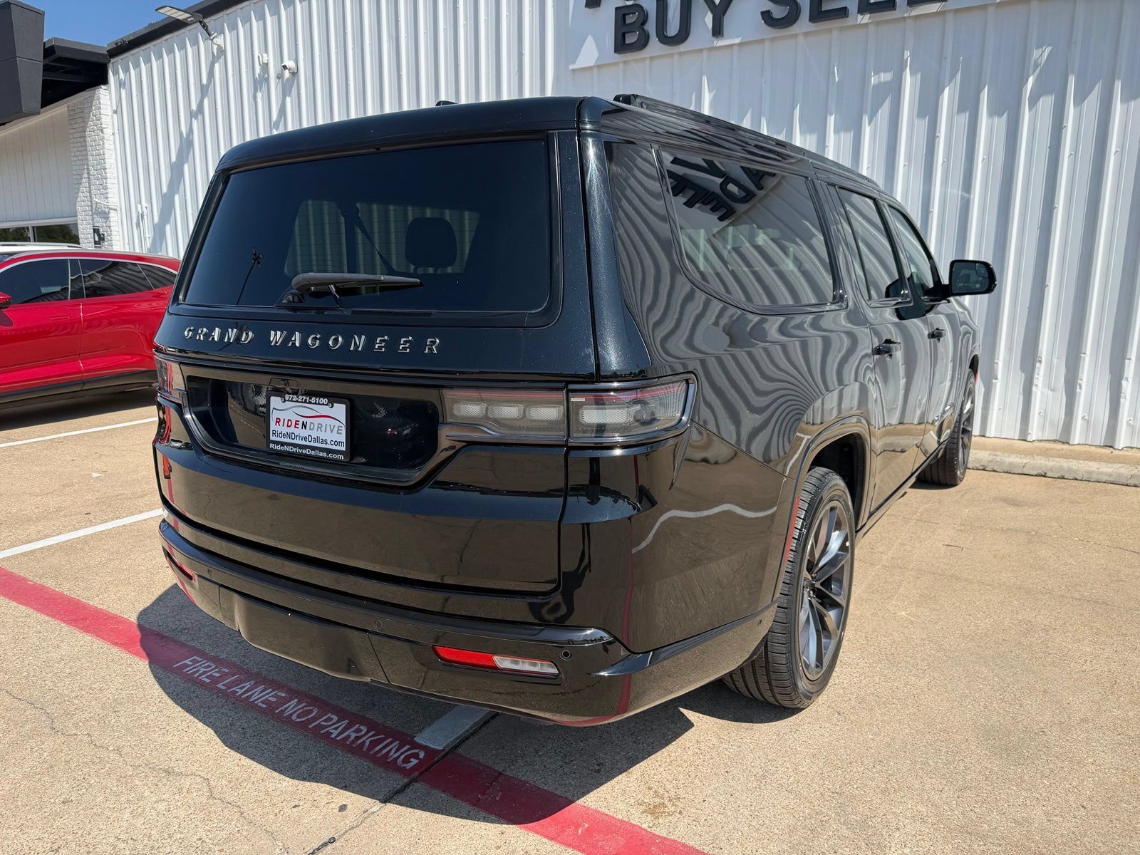 Used 2024 Jeep Grand Wagoneer L Series II w/ Quick Order Packagew 28T AWD/4WD image 7
